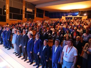 Глава Якутии наградил БАМовцев в честь полувекового юбилея начала строительства магистрали