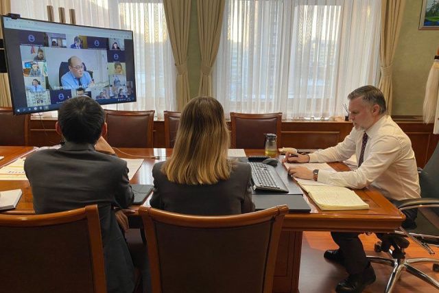 Работу по реализации нацпроектов обсудили в правительстве Якутии