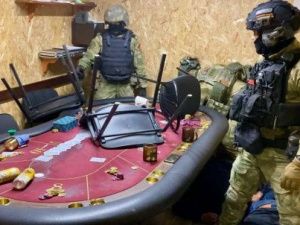 В Якутии трое граждан задержаны за незаконную организацию и проведении азартных игр