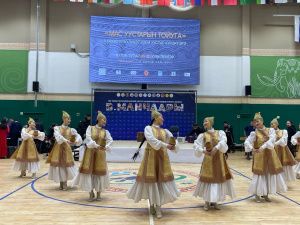 В Якутии открылся фестиваль-конкурс «Мас уустарын тойуга»