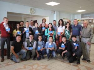 В Окружной администрации состоялась встреча с юными альпинистами