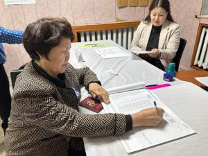 В якутском поселке Белая Гора отложенное голосование на досрочных выборах депутатов