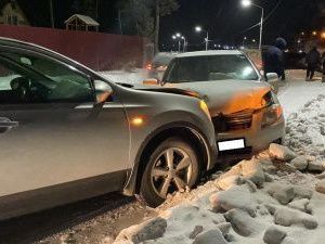 В Якутске годовалый ребенок получил перелом скулы в лобовом столкновении на Сергеляхском шоссе