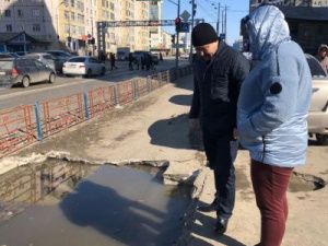 Аварийная ситуация по ул. Короленко, 25 оперативно устранена