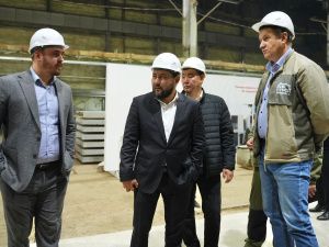 Евгений Григорьев встретился с коллективом завода ДСК