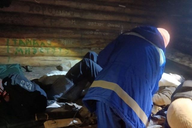 Охотник упал с 10-метровой высоты в Нюрбинском районе Якутии