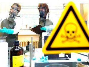 Российские ученые сделали себе инъекции вакцины от COVID-19