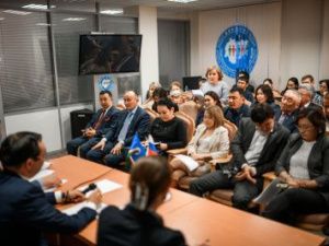 Глава Якутии встретился с предпринимательским сообществом