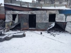 В Якутии следователи устанавливают обстоятельства гибели подростка на пожаре