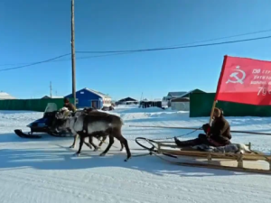 Якутяне передали Знамя Победы соседям-красноярцам