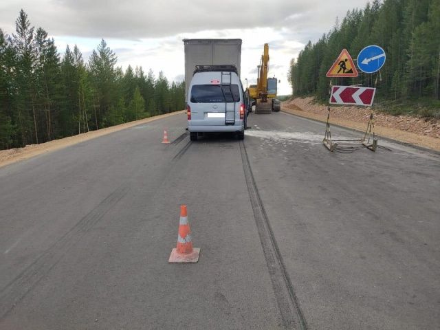 В Якутии маршрутное такси врезалось в большегруз: Пострадали пять пассажиров