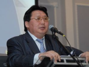 Александр Акимов вновь выдвинут в Сенат