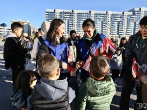 Жители Якутска собрали помощь курянам в День города