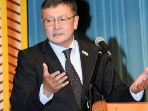 Афанасий Максимов: «Федот Тумусов ещё 2014 г должен был отправиться в тюрьму за вымогательство 10 миллионов рублей»