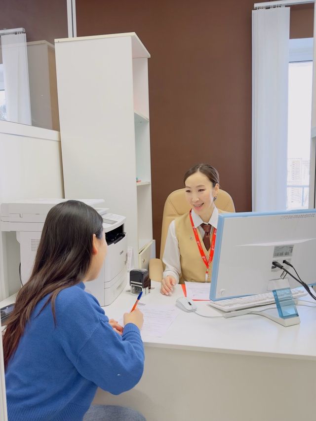 Определены лучшие работники в сфере экономики Якутии по итогам 2023 года