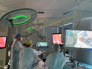 Онкологи Якутии проводят показательные высокотехнологичные видеоэндоскопические операции