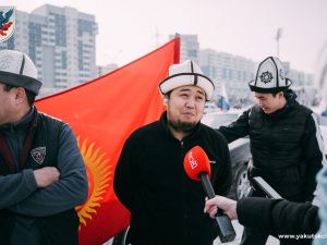 Автопробег в поддержку спецоперации российских войск на Украине провели в Якутске