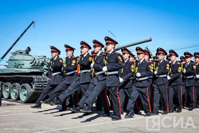 Виртуальную выставку о Якутской военной школе представят ко Дню народного единства
