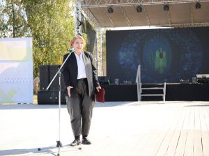 В Нюрбе состоялось официальное открытие II Республиканского молодежного фестиваля «Түмэр түгэн»