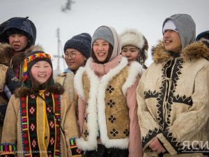 Отдавая дань самобытной культуре. В Якутске стартовали Игры детей Арктики 2020