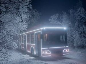 По улицам Якутска и его пригородов до Рождества будет курсировать новогодний автобус