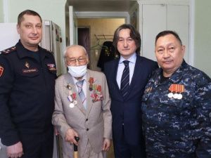 Юбилейную медаль «80 лет Победы» вручили ветерану Великой отечественной войны Семену Колтовскому