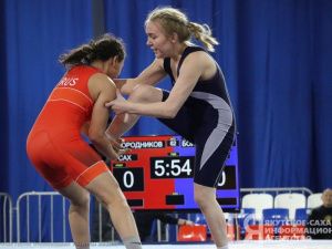 Сборная Якутии выйдет на ковёр первенства России по женской борьбе