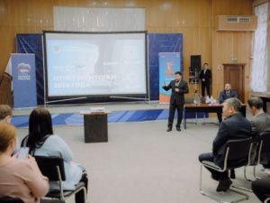 Речники, работники строительной и транспортной отраслей положительно оценили отчет главы города Якутска