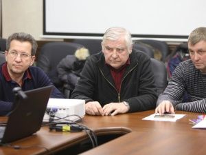 Жители Якутска жалуются на грубость водителей маршрутных автобусов