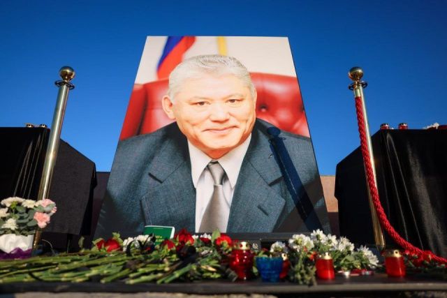Подробности указа об увековечении имени Михаила Николаева рассказал глава Якутии