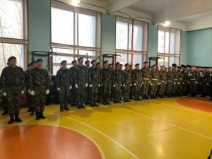 В Якутске прошел традиционный смотр песни и строя