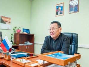 В СТНГ истерика. О чем молчит Иван Макаров