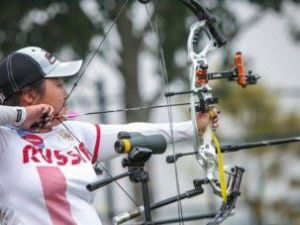 Степанида Артахинова заняла второе место в квалификации по стрельбе из блочного лука среди женщин