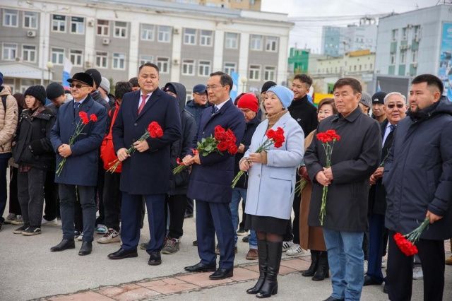 Айсен Николаев: «Развитие родной Якутии было главным делом жизни Платона Ойунского»