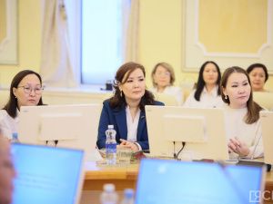 Сотрудники ЗАГСа в Якутии отметили профессиональный праздник