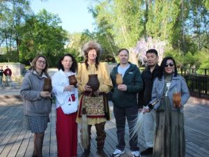 Саха диаспора Новосибирска собралась на Осуохай дружбы