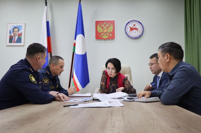 Начальник УФСИН Сергей Калиновский и Министр труда и социального развития Республики Саха (Якутия) Елена Волкова обсудили вопросы развития производства исправительных учреждений и реализации пробации    