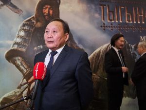 Масштабный исторический фильм-эпос «Тыгын Дархан» представили московской публике в Доме кино