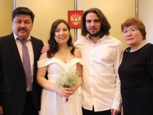 Итальянский велосипедист-экстремал женился на якутянке