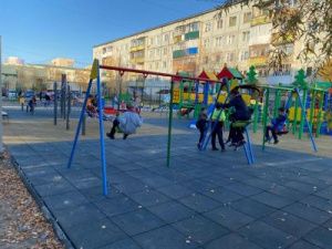 В Якутске завершены плановые работы по ремонту и благоустройству дворовых территорий