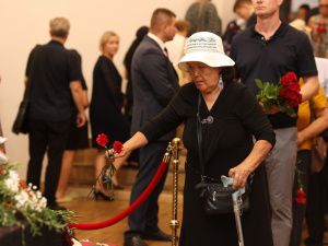 В Москве началась церемония прощания с первым президентом Якутии Михаилом Николаевым