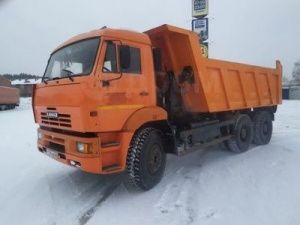 В Верхнеколымском районе опрокинулся КАМАЗ