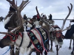 Юрий Трутнев и Айсен Николаев на празднике в Оленёкском районе