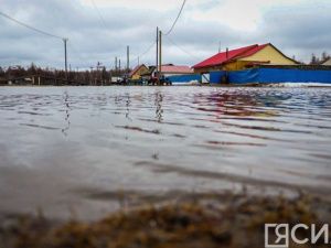 Экстренное предупреждение: Паводок сносит дворы