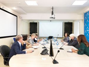 Депутаты Якутской городской думы встретились с министром здравоохранения Республики Саха (Якутия)