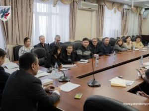 В Окружной администрации города Якутска состоялась встреча с инициативной группой СОНТ «Сатал»