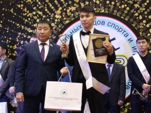 Лучшие спортсмены по национальным видам награждены ассоциацией «Сахаада-спорт»