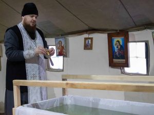 Осужденные приняли участие в Крещенских купаниях