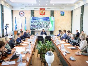 Глава Якутии поставил задачи по исполнению мастер-плана города Мирный