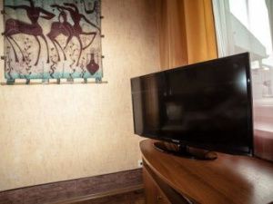 В Якутске женщина познакомилась в баре с двумя мужчинами и пригласила их домой